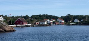 Our last Norwegian anchorage - picturesque! 